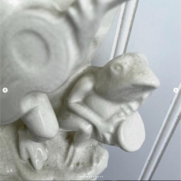 Vintage Frog Musicians Centerpiece Porcelain Ceramic Vase Planter Japan - Picture 5 of 12